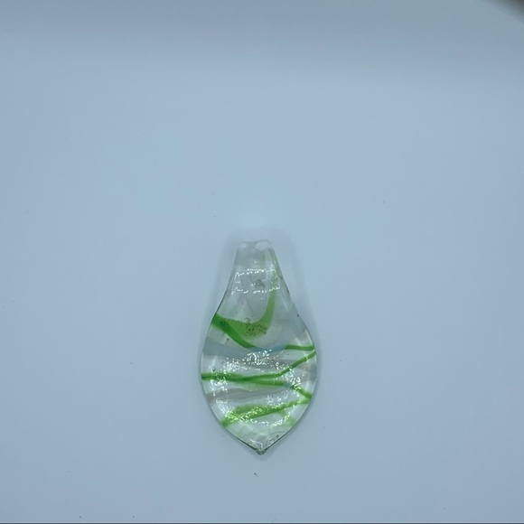 Vintage Beautiful art glass pendant Green Clear White Teardrop Shape - Picture 5 of 9